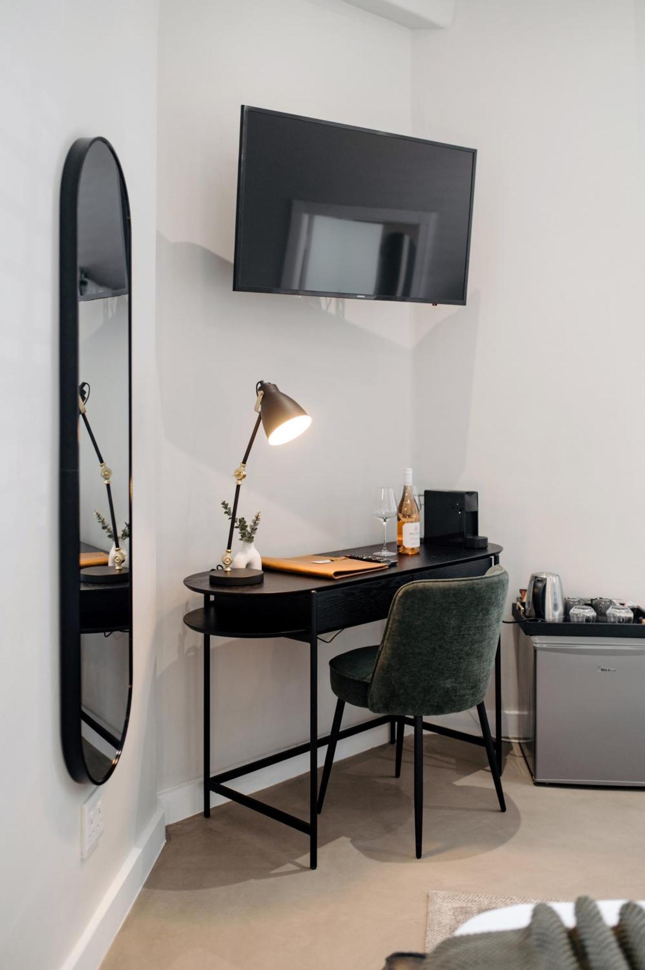 Dixon House In De Waterkant By Cape Finest Cape Town Room photo